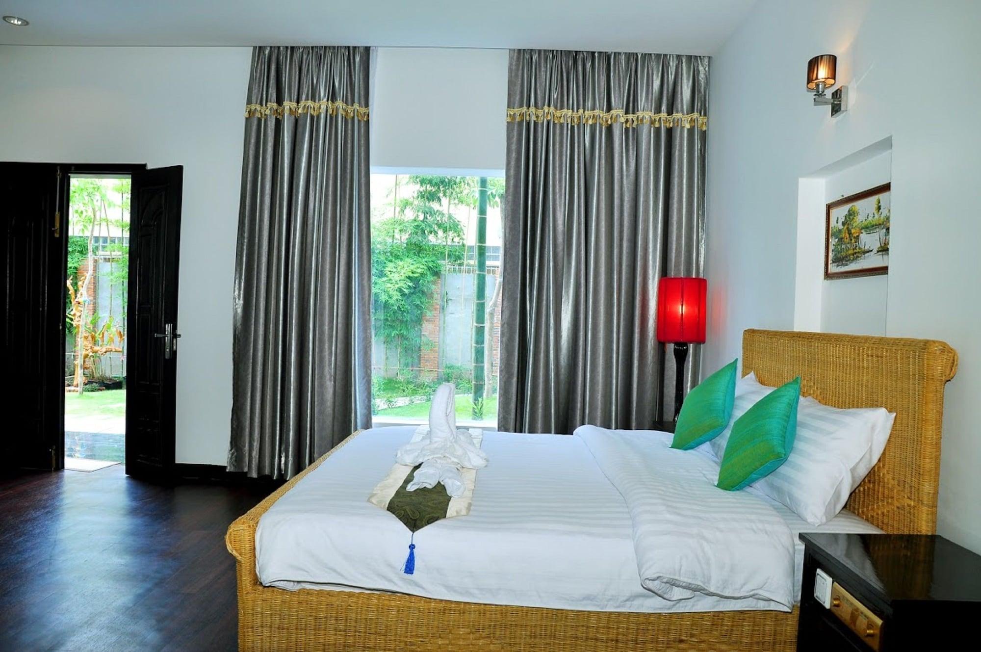 Vimean Sovannaphoum Resort Battambang Kültér fotó